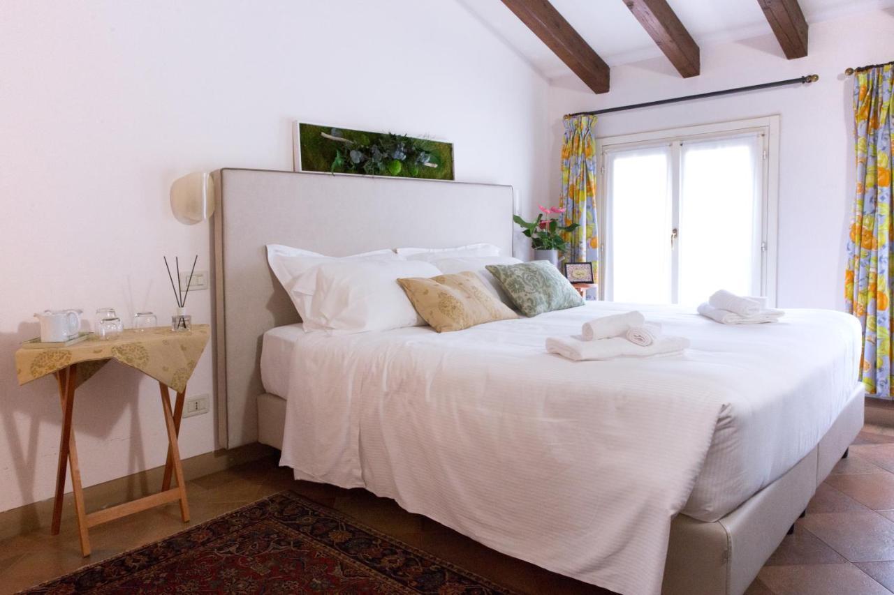 フェラーラ Il Bagattino Bed & Breakfast エクステリア 写真